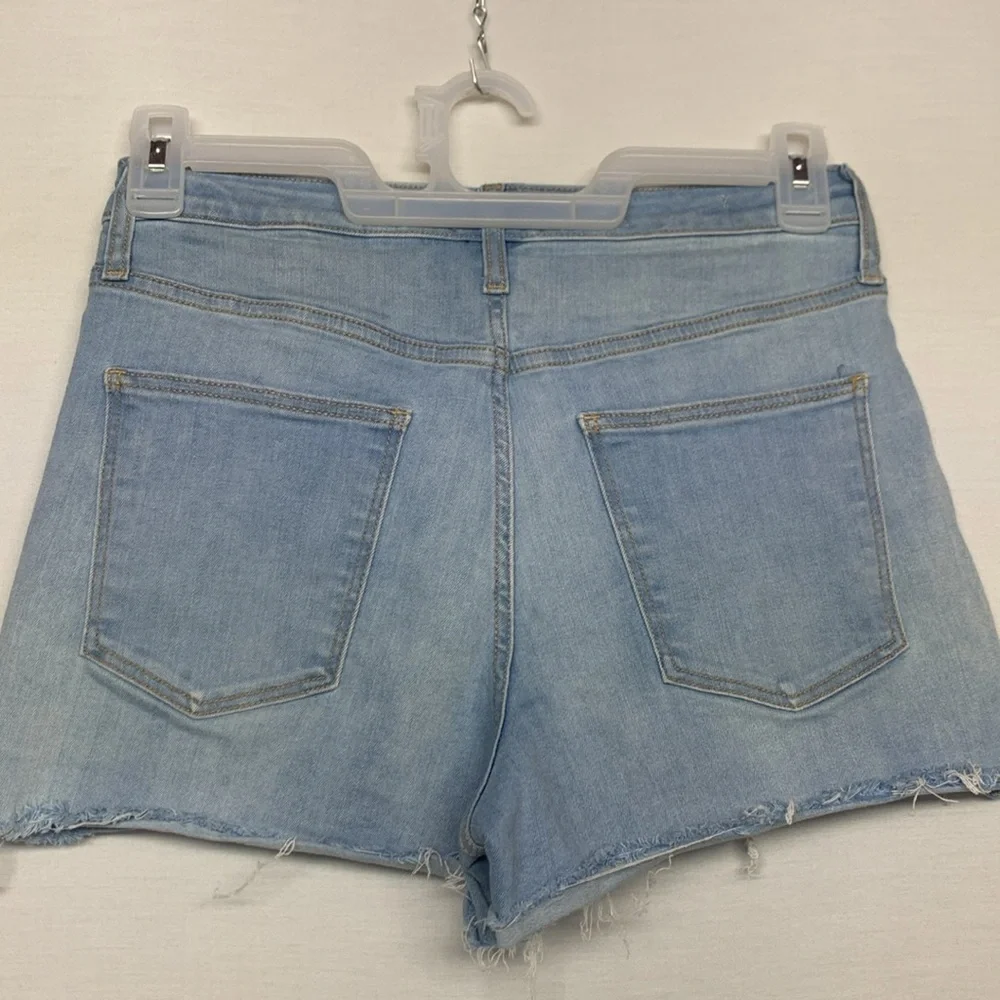 Universal Thread High Rise Midi Shorts - Picture 7 of 7